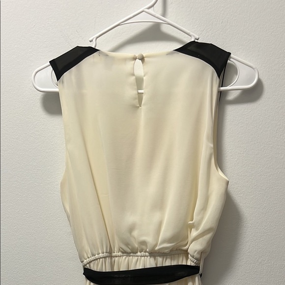 White midi dress - Picture 6 of 6